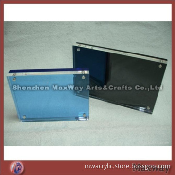 Pure Transparent Square Hot Selling Acrylic Photo Frame with 4 Piece of Magnet